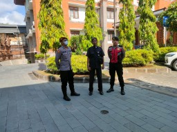 Pengamanan Obyek Penting Pada Pilkada 2024: Polresta Denpasar Gelar Patroli dan Pengawasan di Kantor