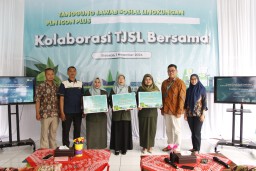 PLN Icon Plus Genjot Program TJSL Kolaborasi Dengan Pelanggan Berupa Penyambungan Internet Gratis