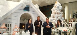 "Vasa Hotel Surabaya Sambut Natal dan Tahun Baru dengan Christmas Lighting dan Beragam Promo Spesial