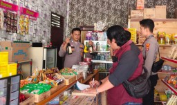 Polsek Talang Padang Razia Minuman Keras di Pekon Gisting, Sejumlah Barang Bukti Diamankan