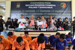 Polres Tanggamus Ungkap 5 Kasus Perjudian, 3 di Antaranya Judi Online Dengan 16 Tersangka