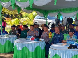 Transplantasi Terumbu Karang Sambut HUT Polairud Ke-74,Kapolsek Gilimanuk Dampingi Wakapolres