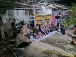 Kegiatan Jumat Curhat Polresta Denpasar: Dengarkan Aspirasi Warga NTT di Sanur Selatan