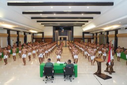 Pangdam Zamroni Pimpin Sidang Parade Caba PK TNI AD