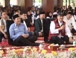 Turunkan Angka Kemiskinan, Tiap Pendamping ditarget 10 Keluarga Naik Kelas. Ini kata Mensos