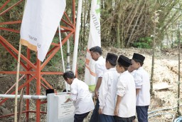 LAZNAS BMH SUKSES BANGUN SUMUR BOR KE-184 DI JATIM