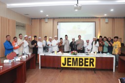 Kapolres Jember Silaturrahmi Dengan Ulama dan Tomas, Bahas Peredaran Narkoba di Jember