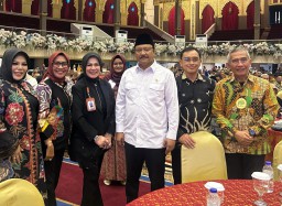 Rektor Unitomo Dukung Sinergi Forum Rektor Indonesia (FRI) dan Kemensos RI Percepat Pengentasan Kemiskinan Jatim