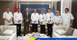 Itjen Komjen Putu Jayan Mendampingi Mendag Peertemuan dengan Kepala Badan Pengendalian Pembangunan dan Investasi Khusus