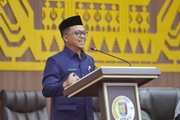 Bupati Pringsewu H.Riyanto Pamungkas Sampaikan Pidato Pertama di DPRD