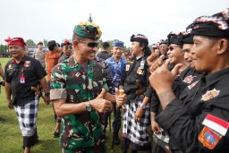 Sinergi Kodam &  Pecalang Siap Amankan Bali