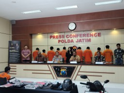 Polda Jatim Ungkap Jaringan Pencurian Bermodus Serupa, 11 Tersangka Diamankan