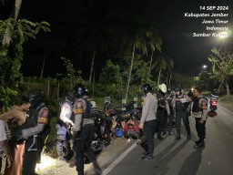 Patroli Jelang Sahur, Upaya Polres Jember Jaga Kamtibmas