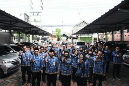 Seluruh Pejabat dan Pegawai Dinas Kominfo Sidoarjo Perkuat Komitmen Pencegahan dan Pemberantasan KKN