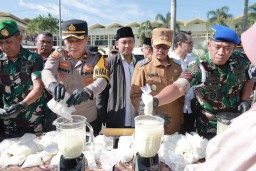 Jelang Idul Fitri 1446 H, Polres Jember Musnahkan Ribuan Barang Bukti Hasil Operasi di Buan Ramadhan