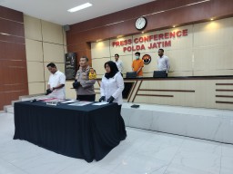 Polda Jatim Ungkap Kasus Pencabulan Di Bawa Umur