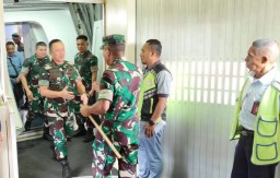 Pangdam IX/Udy Mayjen TNI Piek Budyakto, Kunker Perdana ke Korem 161/WS