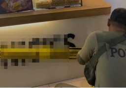Satpol PP Surabaya Tutup Stan Yang Viral Dugaan Jual Es Krim Beralkohol