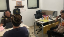 Polsek Pulau Panggung Limpahkan Tersangka Pencurian di PGE Ulu Belu ke Kejaksaan