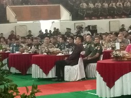 Pisah Sambut Pangdam UX/Udayana Dari Mayjen TNI Muhammad Zamroni Kepada Mayjen TNI Piek Budyakto