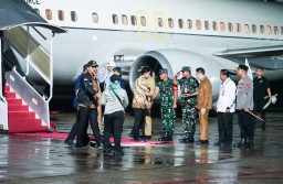 Kasdam IX/Udy Bersama Forkopimda Sambut Kunker Wapres RI di Bandara El Tari Kupang