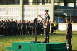 Pangdam IX/UDY Mayjen Piek Budyakto: Prajurit dan PNS Harus Kompak, Disiplin dan Semangat