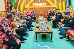 DPC Gerakan Nasional Anti Narkotika (Granat) Kabupaten Pringsewu Melakukan Audiensi Dengan Bupati Pringsewu