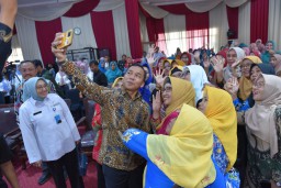 Menteri Wihaji Resmikan Pelayanan KB Serentak di Tempat Kerja: Langkah Nyata Negara Lindungi Hak Reproduksi Pekerja