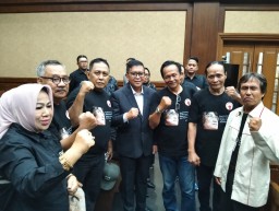 Polemik Kasus Hasto Kristiyanto, Promeg’96 Jatim Minta KPK Dibubarkan