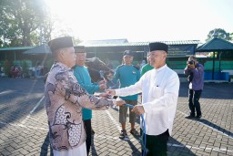 Pangdam IX/Udayana Shalat Idul Adha Bersama Ribuan Umat Islam di Denpasar