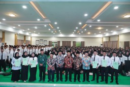 Siap Laksanakan Tugas, 1.827 CPNS di Kementerian Agama Jawa Timur Terima SK