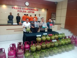 Sindikat Gas Oplosan Beroperasi 4 Bulan, Untung Puluhan Juta per Hari dari Penyuntikan LPG Subsidi