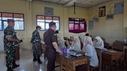 Kejari Pringsewu laksanakan Rapat Koordinasi dan Monitoring Kegiatan Pendistribusian Program Makan Bergizi Gratis