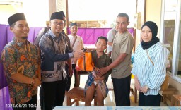 Syukron Muchtar Lc., M.Ag., Anggota DPRD Dapil 3 Lampung, Hadiri Khitanan Massal