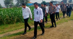 Kepala Kantor Dirjen Imigrasi Jatim Hadiri Acara Tanam Jagung di Bulang Prambon