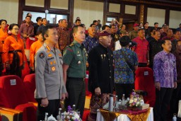 Pengurus PWI Bali Dilantik, Kapendam IX/UDY Dorong Sinergi Informasi yang Kuat dan Positif