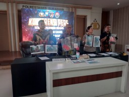 Unit Resmob dan Unit Jatanras Polrestabes Surabaya Ungkap Komplotan Residivis Curanmor yang Beraksi di 10 TKP
