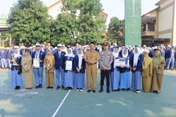 Police Goes to School, Satlantas Polresta Surabaya Sambangi SMKN.1 Surabaya