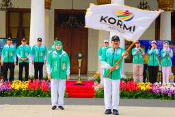Gubernur Khofifah: Rebut Medali Maksimal dan Harumkan Nama Jawa Timur