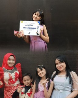 Perwakilan IMSJ Raih Juara 1 Audisi Karaoke di Tanjung Perak