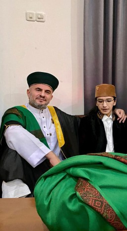 Sapuan Ruhani Pak Antock Adi Krisdianto