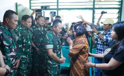 Pangdam IX/Udayana Melayat Prada Lucky, Proses Hukum Tegas dan Transparan