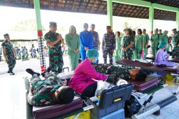Kodam IX/Udayana Hadirkan Bakti Kesehatan dalam rangka HUT Ke-80 TNI