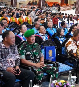 Kapendam IX/Udayana Hadiri Dies Natalis ke-63 Universitas Udayana; Komitmen Dukungan TNI pada Dunia Pendidikan