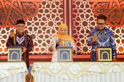 Kembali Jadi Tuan Rumah FESyar Regional Jawa di Tahun 2025, Gubernur Khofifah: Jatim Pusat Ekonomi dan Keuangan Syariah
