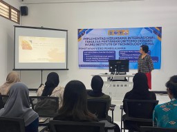 Unitomo–Wuhu Institute Gelar Pembelajaran Online Teknologi Pangan Bertaraf Internasional