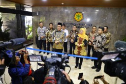 Gubernur Khofifah dan Wagub Emil Temui Menteri Pertanian RI, Tegaskan Kesiapan Jatim