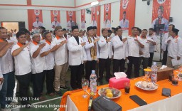 Riyanto Pamungkas Lantik Pengurus DPC PKS se-kabupaten Pringsewu, Hadirkan Presiden PKS Muzammil Yusuf
