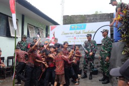 Pompa Hidram TMMD ke-126 Hadirkan Air Bersih bagi 800 Jiwa di Perbukitan Lombok Barat