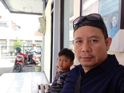 Kunjungan Tim Investigasi Media Zona Peristiwa Membuktikan Bahwa Pelayanan Kecamatan Simokerto Humanis , ramah , Sopan